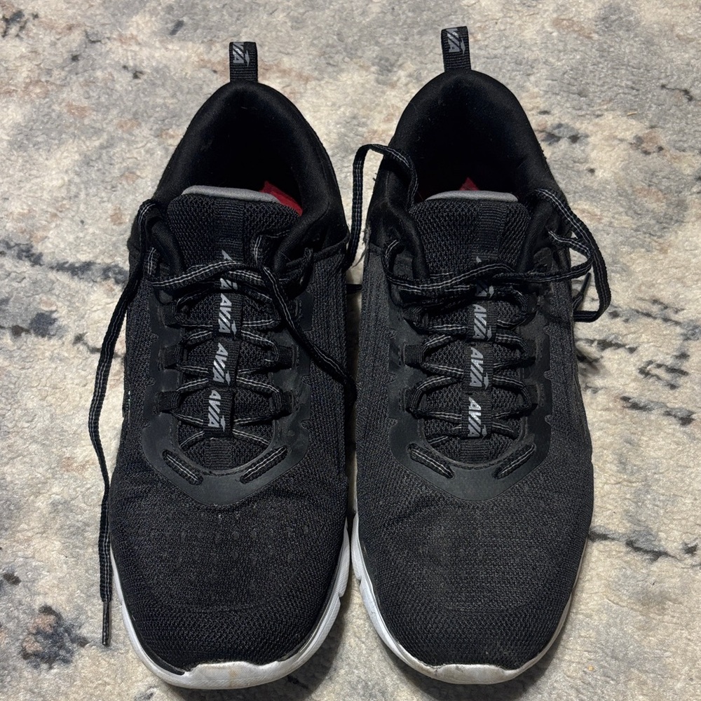 Men's Avia Black sneakers Athletic Shoes size 10
